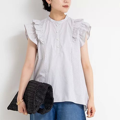 【ノーリーズ/NOLLEY'S】の袖フリルパール釦ブラウス インテリア・キッズ・メンズ・レディースファッション・服の通販 founy(ファニー) https://founy.com/ ファッション Fashion レディースファッション WOMEN トップス・カットソー Tops/Tshirt シャツ/ブラウス Shirts/Blouses 2025年 2025 2025春夏・S/S Ss,Spring/Summer,2025 シンプル Simple デニム Denim パール Pearl フリル Frills エレガント 上品 Elegant |ID: prp329100004580195 ipo3291000000032451110