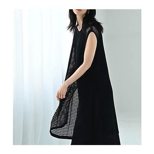 【スタイルデリ/STYLE DELI】の【BLK001】スリット入りメッシュニットワンピース 人気、トレンドファッション・服の通販 founy(ファニー) 　ファッション　Fashion　レディースファッション　WOMEN　ワンピース　Dress　ニットワンピース　Knit Dresses　アクリル　Acrylic　イエロー　Yellow　インナー　Inner　スリット　Slit　透かし　Watermark　定番　Standard　なめらか　Smooth　バランス　Balance　ボックス　Box　メッシュ　Mesh　おすすめ　Recommend　夏　Summer　旅行　Travel　other-3|ID: prp329100004583590 ipo3291000000032487070