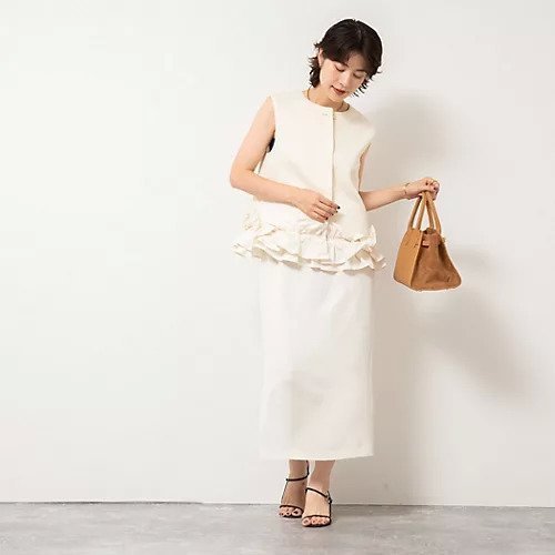 【ノーリーズソフィー/NOLLEY'S sophi】のマトラッセ裾フリルジレ 人気、トレンドファッション・服の通販 founy(ファニー) 　ファッション　Fashion　レディースファッション　Fashion for Women　アウター　Coat / Outerwear Collection　トップス・カットソー　Cut & Sew Tops　ベスト&ジレ / 重ね着スタイル　Vests & Gilets　2025年　2025　2025-2026秋冬・A/W　Autumn/Winter 2025–26 AW25–26　おすすめ　Recommended / Our Picks　タフタ　Taffeta, Structured Fabric　タンク　Tank Top, Sleeveless Top　フリル　Frill, Ruffle　エレガント 上品　Elegant　夏　Summer　A/W・秋冬　Autumn/Winter　other-3|ID: prp329100004586698 ipo3291000000033155400
