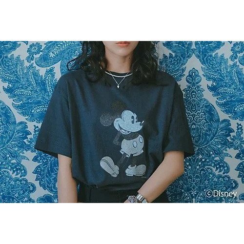 【アメリカーナ/Americana】の【洗える】Americana/Disney/ プリントTシャツ 人気、トレンドファッション・服の通販 founy(ファニー) 　ファッション　Fashion　レディースファッション　Fashion for Women　トップス・カットソー　Cut & Sew Tops　シャツ・ブラウス・オフィスカジュアル　Elegant Blouses & Button-Ups　ロングTシャツ・Tシャツ　Longline T-Shirts & Tees　コンパクト　Compact, Small Size　デニム　Denim, Jeans Material　バランス　Balance, Style Balance　フロント　Front, Front Design　プリント　Print, Printed Pattern　ミックス　Mix, Mixed Style　モノトーン　Monotone, Black and White　ラバー　Rubber, Rubber Sole　夏　Summer　定番　Standard, Basic Item　洗える　Machine Washable　other-3|ID: prp329100004587594 ipo3291000000032706203