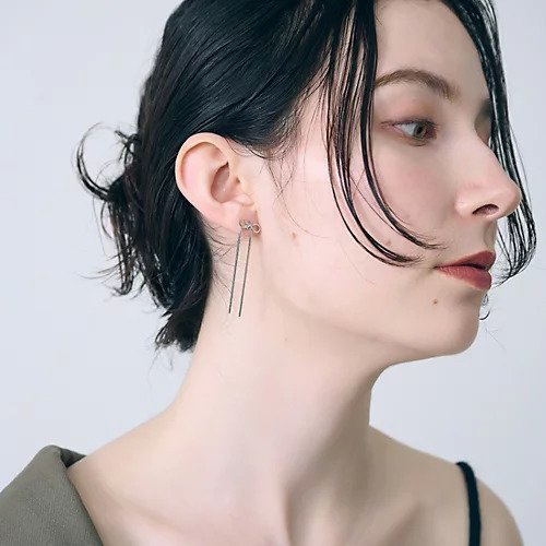【フィービィー/phoebe】のスウェイリボンチェーンピアス シルバー 人気、トレンドファッション・服の通販 founy(ファニー) 　ファッション　Fashion　レディースファッション　Ladies' Fashion Online　おすすめ　Recommend　シルバー　Silver　スリム　Slim　チェーン　Chain　メタル　Metal　モチーフ　Motif　ロマンティック　Romantic　入学式　Entrance Ceremony　卒業式　Graduation Ceremony　結婚式　Wedding Ceremony　other-3|ID: prp329100004589606 ipo3291000000032562383