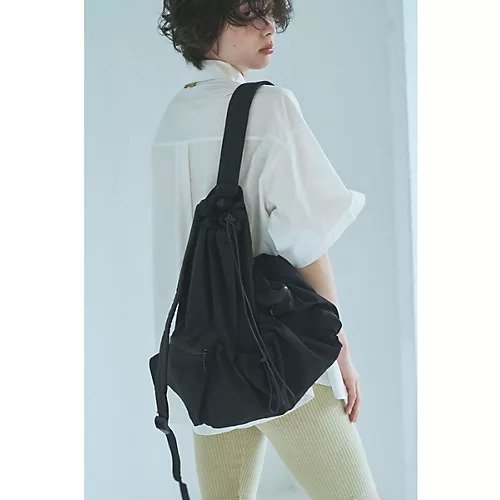 【マージュール/marjour】のUTILITY DRAWSTRING DAY PACK インテリア・キッズ・メンズ・レディースファッション・服の通販 founy(ファニー) 　ファッション　Fashion　レディースファッション　Ladies' Fashion Online　サンダル　Sandals　シャーリング　Shirring　ショルダー　Shoulder　ジップ　Zip　スポーティ　Sporty　財布　Wallet　ダメージ　Damage　ドレープ　Drape　ビーチ　Beach　フィット　Fit　フラット　Flat　フロント　Front　ポケット　Pocket　マグネット　Magnet　リュック　Ruck Sack　旅行　Travel　スーツケース キャリーケース　Suitcase　BLACK|ID: prp329100004590595 ipo3291000000032573594