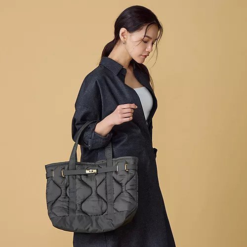 【シータパランティカ/sita parantica】のTOTE-RP-M 人気、トレンドファッション・服の通販 founy(ファニー) 　ファッション　Fashion　レディースファッション　Ladies' Fashion Online　バッグ　Bags　キルティング　Quilting　シンプル　Simple　ツイスト　Twist　トレンド　Trend　ベーシック　Basic　ポーチ　Pouch　エレガント 上品　Elegant　定番　Standard　財布　Wallet　other-3|ID: prp329100004593157 ipo3291000000032612662