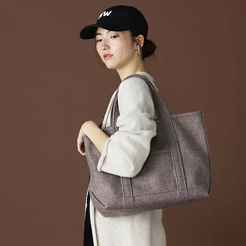【オーシバル/ORCIVAL】のHEAVY MELTON TOTE BAG MEDIUM 人気、トレンドファッション・服の通販 founy(ファニー) 　ファッション　Fashion　レディースファッション　Ladies' Fashion Online　バッグ　Bag　シンプル　Simple　メルトン　Melton　定番　Standard　A/W・秋冬　Aw・Autumn/Winter・Fw・Fall-Winter　other-2|ID: prp329100004593159 ipo3291000000032612671