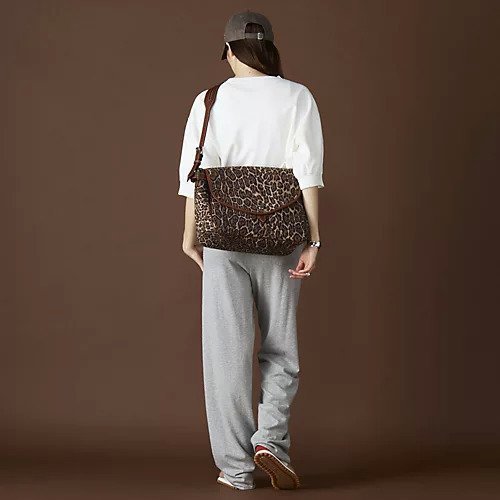 【ア ヴァケーション/A VACATION】のKIKI SLD 人気、トレンドファッション・服の通販 founy(ファニー) 　ファッション　Fashion　レディースファッション　Ladies' Fashion Online　ショルダー　Shoulder　フォルム　Form　今季　This Season　other-3|ID: prp329100004593164 ipo3291000000032612705