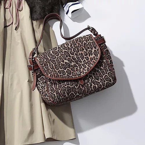 【ア ヴァケーション/A VACATION】のKIKI SLD 人気、トレンドファッション・服の通販 founy(ファニー) 　ファッション　Fashion　レディースファッション　Fashion for Women　クラシック　Classic, Timeless Style　ショルダー　Shoulder, Shoulder Strap　シルバー　Silver, Metallic Silver　フォルム　Silhouette, Form　ペイズリー　Paisley, Ethnic Pattern　人気　Popular, Best Seller　定番　Standard, Basic Item　A/W・秋冬　Autumn/Winter　other-3|ID: prp329100004593164 ipo3291000000034991781