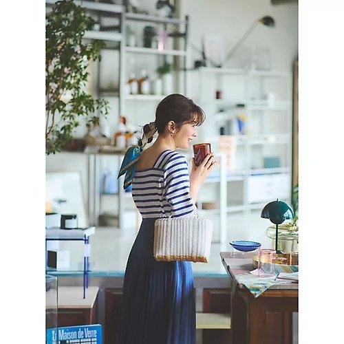 【トゥエルブクローゼット/12closet】の【洗える】スクエア2WAYボーダーT 人気、トレンドファッション・服の通販 founy(ファニー) 　ファッション　Fashion　レディースファッション　Fashion for Women　カットソー　Cut and Sewn Top　スクエア　Square, Square Shape　ボックス　Boxy, Box Shape　ボーダー　Border, Stripe　リラックス　Relax, Relaxed Fit　定番　Standard, Basic Item　洗える　Machine Washable　other-2|ID: prp329100004594108 ipo3291000000032629733