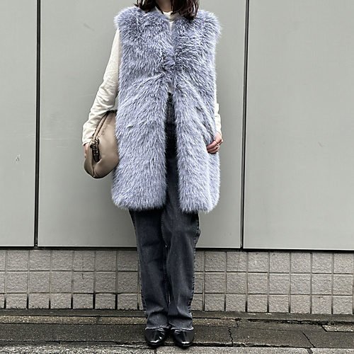 【ヘルノ/HERNO】のエコファーベスト 人気、トレンドファッション・服の通販 founy(ファニー) 　ファッション　Fashion　レディースファッション　Ladies' Fashion Online　アウター　Coat Outerwear　トップス・カットソー　Tops/Tshirt　ベスト/ジレ　Gilets/Vests　なめらか　Smooth　エレガント 上品　Elegant　ベスト　Vest　軽量　Lightweight　other-3|ID: prp329100004594237 ipo3291000000032631856