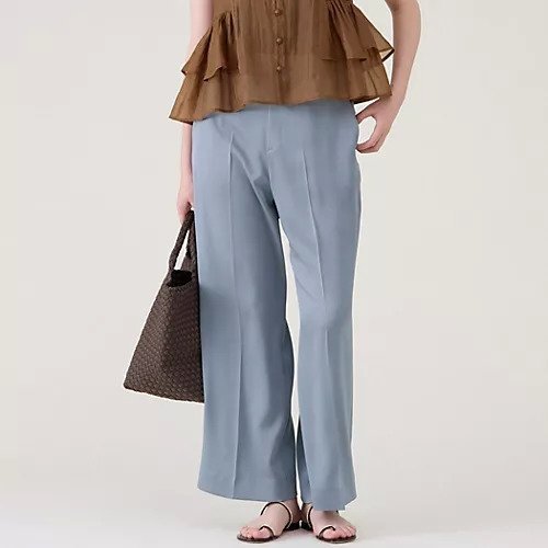 【マルティニーク/martinique】のストレートパンツ インテリア・キッズ・メンズ・レディースファッション・服の通販 founy(ファニー) 　ファッション　Fashion　レディースファッション　Fashion for Women　パンツ　Pants & Trousers　おすすめ　Recommended / Our Picks　サテン　Satin, Glossy Fabric　ジョーゼット　Georgette, Semi-Sheer Fabric　ストレート　Straight, Straight Cut　フラット　Flat, Flat Shoes　フロント　Front, Front Design　リラックス　Relax, Relaxed Fit　ブルー|ID: prp329100004594246 ipo3291000000032632468