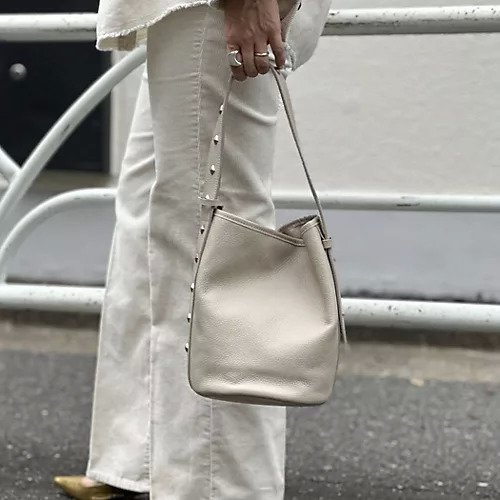 【ノーリーズ/NOLLEY'S】の【MARCO MASI/ マルコマージ】 スタッズワンハンドルバッグ 人気、トレンドファッション・服の通販 founy(ファニー) 　ファッション　Fashion　レディースファッション　Fashion for Women　バッグ　Bags　スクエア　Square, Square Shape　スタイリッシュ　Stylish, Fashionable　スタッズ　Studs, Metal Accents　ミラノ　Milano Style, Italian-Inspired　other-3|ID: prp329100004594328 ipo3291000000034016301