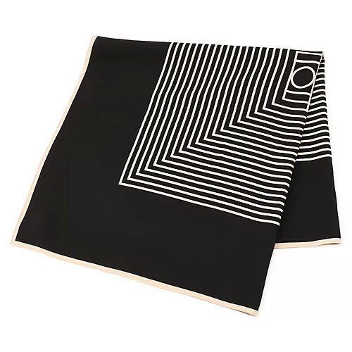 【トーテム/TOTEME】のCentered monogram silk scarf 人気、トレンドファッション・服の通販 founy(ファニー) 　ファッション　Fashion　レディースファッション　Fashion for Women　2025年　2025　2025-2026秋冬・A/W　Autumn/Winter 2025–26 AW25–26　クラシカル　Classical, Vintage-Inspired　シルク　Silk, 100% Silk　シンプル　Simple, Minimal　スカーフ　Scarf, Neckwear　モダン　Modern, Contemporary　モノトーン　Monotone, Black and White　other-2|ID: prp329100004594381 ipo3291000000032636853