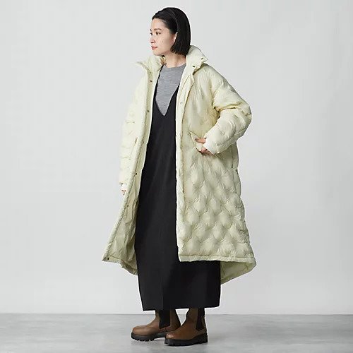【シックス バイ ワン/6×1 SIXBYONE】のDOT MOD S COAT インテリア・キッズ・メンズ・レディースファッション・服の通販 founy(ファニー) https://founy.com/ ファッション Fashion レディースファッション Ladies' Fashion Online アウター Coat Outerwear コート Coats ジャケット Jacket ダウン Down ドット Dot モチーフ Motif 軽量 Lightweight |ID: prp329100004594508 ipo3291000000032639280