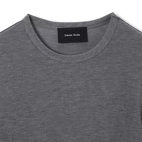 【シモーン ロシャ/SIMONE ROCHA】のEASY SHORT SLEEVE T-SHIRT W/ BOW TAILS 人気、トレンドファッション・服の通販 founy(ファニー) 　ファッション　Fashion　レディースファッション　Ladies' Fashion Online　トップス・カットソー　Tops/Tshirt　シャツ/ブラウス　Shirts/Blouses　ロング / Tシャツ　T-Shirts　2025年　2025　2025-2026秋冬・A/W　Aw/Autumn/Winter/Fw/Fall/2025-2026　ギャザー　Gather　クロップド　Cropped　サテン　Satin　セットアップ　Set Up　チュール　Tulle　フィット　Fit　リボン　Ribbon　洗える　Washable　other-3|ID: prp329100004598380 ipo3291000000032685103
