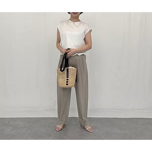 【エムセブンデイズ/M7days】の裾シャーリングブラウス 人気、トレンドファッション・服の通販 founy(ファニー) 　ファッション　Fashion　レディースファッション　Fashion for Women　トップス・カットソー　Cut & Sew Tops　シャツ・ブラウス・オフィスカジュアル　Elegant Blouses & Button-Ups　なめらか　Smooth, Silky Texture　エレガント 上品　Elegant　シャーリング　Shirring, Ruched　シンプル　Simple, Minimal　ノースリーブ　Sleeveless, No-Sleeve　パーティ　Party, Party Style　フォルム　Silhouette, Form　ボトム　Bottoms, Lower Wear　洗える　Machine Washable　other-3|ID: prp329100004598388 ipo3291000000035842183