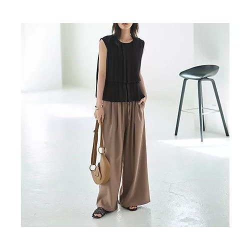 【スタイルデリ/STYLE DELI】の【LUXE】2段プリーツブラウス 人気、トレンドファッション・服の通販 founy(ファニー) 　ファッション　Fashion　レディースファッション　Fashion for Women　トップス・カットソー　Cut & Sew Tops　シャツ・ブラウス・オフィスカジュアル　Elegant Blouses & Button-Ups　インナー　Innerwear　春　Spring　カーディガン　Cardigan, Knitwear　キャミソール　Camisole, Spaghetti Strap Top　シアー　Sheer, See-Through　ジャケット　Jacket, Outerwear　ジョーゼット　Georgette, Semi-Sheer Fabric　定番　Standard, Basic Item　ノースリーブ　Sleeveless, No-Sleeve　プリーツ　Pleats, Pleated　ボックス　Boxy, Box Shape　ポケット　Pocket, Pocket Detail　ワイド　Wide, Wide Fit　S/S・春夏　SS, Spring/Summer, Warm Season　夏　Summer　other-2|ID: prp329100004600387 ipo3291000000032703389