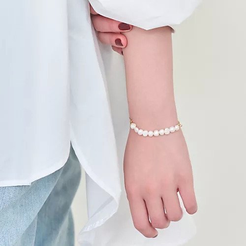 【フィービィー/phoebe】のフレッシュウォーターパールブレスレット ゴールド/淡水パール インテリア・キッズ・メンズ・レディースファッション・服の通販 founy(ファニー) https://founy.com/ ファッション Fashion レディースファッション Fashion for Women ジュエリー Jewelry チェーン＆カフブレスレット Cuff & Chain Bracelets チェーン Chain, Chain Strap パール Pearl, Pearl Accent ブレスレット Bracelet, Wristband ワンポイント One Point, Statement Accent エレガント 上品 Elegant |ID: prp329100004600422 ipo3291000000032703618
