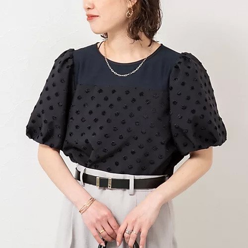 【ノーリーズソフィー/NOLLEY'S sophi】のドットジャガードバルーンスリーブブラウス インテリア・キッズ・メンズ・レディースファッション・服の通販 founy(ファニー) 　ファッション　Fashion　レディースファッション　Fashion for Women　トップス・カットソー　Cut & Sew Tops　シャツ・ブラウス・オフィスカジュアル　Elegant Blouses & Button-Ups　2025年　2025　2025春夏・S/S　Spring/Summer 2025 SS25　おすすめ　Recommended / Our Picks　シアー　Sheer, See-Through　スリーブ　Sleeve, Long Sleeve / Short Sleeve　デニム　Denim, Jeans Material　バランス　Balance, Style Balance　ボトム　Bottoms, Lower Wear　エレガント 上品　Elegant　ネイビー|ID: prp329100004601511 ipo3291000000032716078
