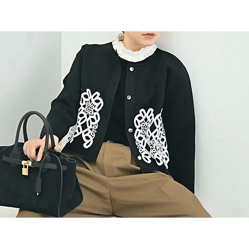 【ノーリーズ/NOLLEY'S】のレース付きクルーネックカーディガン インテリア・キッズ・メンズ・レディースファッション・服の通販 founy(ファニー) ファッション Fashion レディースファッション Fashion for Women トップス・カットソー Cut & Sew Tops カーディガン・羽織り Layered Style Cardigans 2025年 2025 2025-2026秋冬・A/W Autumn/Winter 2025–26 AW25–26 カーディガン Cardigan, Knitwear ショート Short, Short Length フレア Flare, Flared ベスト Vest, Waistcoat ペプラム Peplum, Flared Hem ミラノリブ Milano Rib, Milano Stitch モチーフ Motif, Design Theme レース Lace, Lace Fabric エレガント 上品 Elegant ブラック|ID: prp329100004601524 ipo3291000000034673948