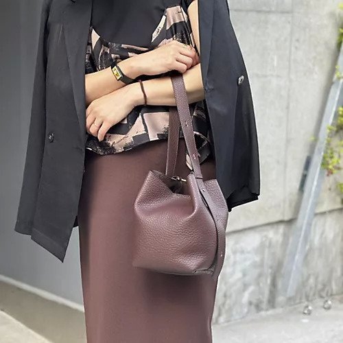 【ノーリーズ/NOLLEY'S】の【LORISTELLA/ロリステッラ】別注キューブワンハンドルバッグ 人気、トレンドファッション・服の通販 founy(ファニー) ファッション Fashion レディースファッション Fashion for Women バッグ Bags イタリア Italy コンパクト Compact, Small Size ショルダー Shoulder, Shoulder Strap スタイリッシュ Stylish, Fashionable トレンド Trend, Trending Now 別注 Limited Edition, Custom Order other-1|ID: prp329100004601618 ipo3291000000033439788