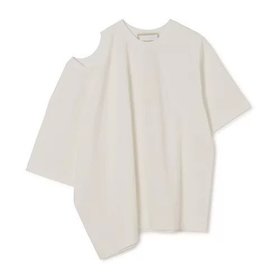 【リトコフスカヤ/LITKOVSKA】のDUAL-NECK REVERSIBLE T-SHIRT 人気、トレンドファッション・服の通販 founy(ファニー) ファッション Fashion レディースファッション Fashion for Women トップス・カットソー Cut & Sew Tops シャツ・ブラウス・オフィスカジュアル Elegant Blouses & Button-Ups ロングTシャツ・Tシャツ Longline T-Shirts & Tees 2025年 2025 2025-2026秋冬・A/W Autumn/Winter 2025–26 AW25–26 アシンメトリー Asymmetrical Style シンプル Simple, Minimal |ID:prp329100004601758