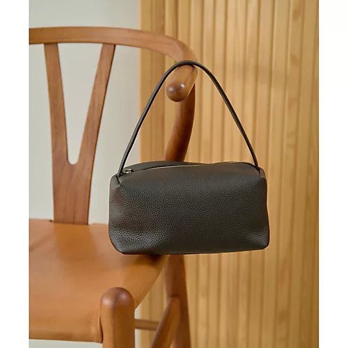 【ウィムガゼット/Whim Gazette】の【Hoaw. Sampoコラボアイテム】 ワンハンドルスクエアBAG インテリア・キッズ・メンズ・レディースファッション・服の通販 founy(ファニー) 　ファッション　Fashion　レディースファッション　Fashion for Women　バッグ　Bags　アクセサリー　Fashion Accessories　コラボ　Collaboration, Collab　コンパクト　Compact, Small Size　シューズ　Shoes, Footwear　シンプル　Simple, Minimal　スクエア　Square, Square Shape　チェック　Check, Plaid, Tartan　フォルム　Silhouette, Form　ポケット　Pocket, Pocket Detail　モダン　Modern, Contemporary　エレガント 上品　Elegant　2025年　2025　2025-2026秋冬・A/W　Autumn/Winter 2025–26 AW25–26　ダークブラウン|ID: prp329100004604759 ipo3291000000032769313