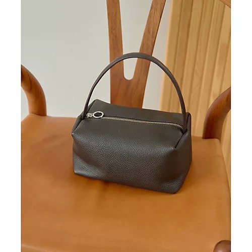 【ウィムガゼット/Whim Gazette】の【Hoaw. Sampoコラボアイテム】 ワンハンドルスクエアBAG 人気、トレンドファッション・服の通販 founy(ファニー) 　ファッション　Fashion　レディースファッション　Fashion for Women　バッグ　Bags　アクセサリー　Fashion Accessories　コラボ　Collaboration, Collab　コンパクト　Compact, Small Size　シューズ　Shoes, Footwear　シンプル　Simple, Minimal　スクエア　Square, Square Shape　チェック　Check, Plaid, Tartan　フォルム　Silhouette, Form　ポケット　Pocket, Pocket Detail　モダン　Modern, Contemporary　エレガント 上品　Elegant　2025年　2025　2025-2026秋冬・A/W　Autumn/Winter 2025–26 AW25–26　other-2|ID: prp329100004604759 ipo3291000000032769315