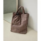 【ウィムガゼット/Whim Gazette】の【Hoaw. Sampoコラボアイテム】 TOTE 人気、トレンドファッション・服の通販 founy(ファニー) ファッション Fashion レディースファッション Fashion for Women バッグ Bags アクセサリー Fashion Accessories クラシカル Classical, Vintage-Inspired クラシック Classic, Timeless Style コラボ Collaboration, Collab 巾着 Drawstring Bag, Kinchaku 軽量 Lightweight, Ultra Light シューズ Shoes, Footwear チェック Check, Plaid, Tartan トレンド Trend, Trending Now プリント Print, Printed Pattern ポケット Pocket, Pocket Detail モチーフ Motif, Design Theme おすすめ Recommended / Our Picks 2025年 2025 2025-2026秋冬・A/W Autumn/Winter 2025–26 AW25–26 thumbnail ブラウン|ID: prp329100004604760 ipo3291000000032769327
