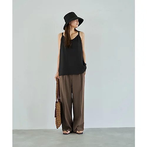【スタイルデリ/STYLE DELI】の肩紐ちょこっとキャミ型ブラウス 人気、トレンドファッション・服の通販 founy(ファニー) 　ファッション　Fashion　レディースファッション　Fashion for Women　トップス・カットソー　Cut & Sew Tops　キャミソール&ノースリーブ　Camisoles & Sleeveless Tops　シャツ・ブラウス・オフィスカジュアル　Elegant Blouses & Button-Ups　イエロー　Yellow　インナー　Innerwear　カットソー　Cut and Sewn Top　カーディガン　Cardigan, Knitwear　キャミ　Camisole, Cami Top　キャミソール　Camisole, Spaghetti Strap Top　シンプル　Simple, Minimal　ジャケット　Jacket, Outerwear　ジョーゼット　Georgette, Semi-Sheer Fabric　スリット　Slit, Slit Detail　チューブ　Tube, Tube Top　定番　Standard, Basic Item　バランス　Balance, Style Balance　ワイド　Wide, Wide Fit　夏　Summer　エレガント 上品　Elegant　other-2|ID: prp329100004604823 ipo3291000000032770679