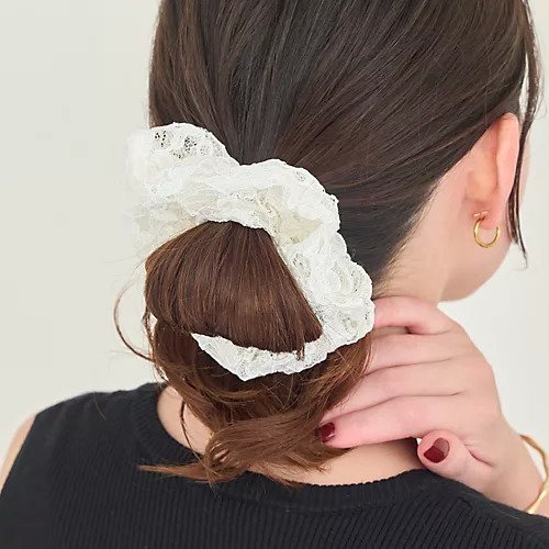 【フィービィー/phoebe】のガーリッシュレースシュシュ インテリア・キッズ・メンズ・レディースファッション・服の通販 founy(ファニー) 　ファッション　Fashion　レディースファッション　Fashion for Women　シュシュ&ヘアアクセ/ヘアアレンジ　Scrunchies & Hair Accessories　ガーリー　Girly, Feminine Style　シンプル　Simple, Minimal　レース　Lace, Lace Fabric　ホワイト|ID: prp329100004605730 ipo3291000000032814947
