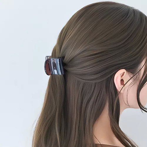 【フィービィー/phoebe】のミルキースタッズミニバンスクリップ インテリア・キッズ・メンズ・レディースファッション・服の通販 founy(ファニー) https://founy.com/ ファッション Fashion レディースファッション Fashion for Women ガーリー Girly, Feminine Style スタッズ Studs, Metal Accents 人気 Popular, Best Seller |ID: prp329100004605732 ipo3291000000032814972