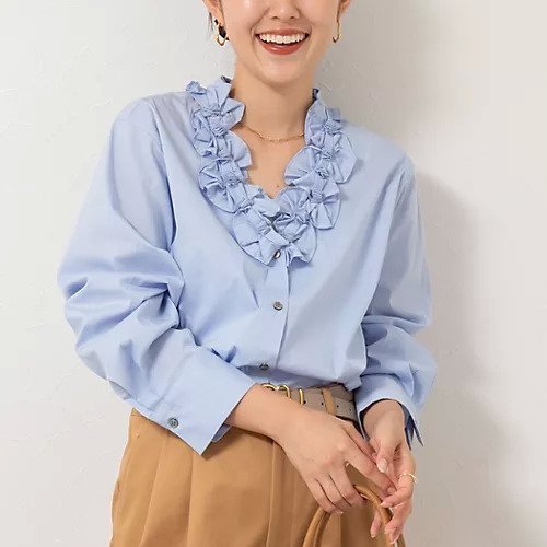 【ノーリーズ/NOLLEY'S】のVネックタックギャザーパーツブラウス インテリア・キッズ・メンズ・レディースファッション・服の通販 founy(ファニー)  ファッション Fashion レディースファッション Fashion for Women トップス・カットソー Cut & Sew Tops シャツ・ブラウス・オフィスカジュアル Elegant Blouses & Button-Ups Vネックトップス V-Neck Tops / V-Cut Neckline Shirts 2025年 2025 2025-2026秋冬・A/W Autumn/Winter 2025–26 AW25–26 フラワー Flower, Floral モチーフ Motif, Design Theme サックス|ID: prp329100004609857 ipo3291000000033936557