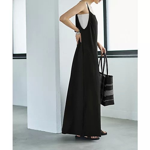 【スタイルデリ/STYLE DELI】の伸縮ジョーゼットのカーヴィージャンパースカート 人気、トレンドファッション・服の通販 founy(ファニー) 　ファッション　Fashion　レディースファッション　Fashion for Women　スカート　Skirts　カットソー　Cut and Sewn Top　キャミ　Camisole, Cami Top　キャミソール　Camisole, Spaghetti Strap Top　クール　Cool, Chic　コンパクト　Compact, Small Size　ジョーゼット　Georgette, Semi-Sheer Fabric　スタイリッシュ　Stylish, Fashionable　ストレッチ　Stretch, Stretchy Fabric　スリット　Slit, Slit Detail　センター　Center, Center Line　タンク　Tank Top, Sleeveless Top　タートル　Turtleneck, Turtle Collar　チューブ　Tube, Tube Top　デニム　Denim, Jeans Material　ノースリーブ　Sleeveless, No-Sleeve　長袖　Long Sleeve, Full Sleeve　フォルム　Silhouette, Form　フレア　Flare, Flared　フロント　Front, Front Design　マキシ　Maxi, Full Length　ラウンド　Round, Round Neck　レース　Lace, Lace Fabric　A/W・秋冬　Autumn/Winter　夏　Summer　other-2|ID: prp329100004609982 ipo3291000000032977846