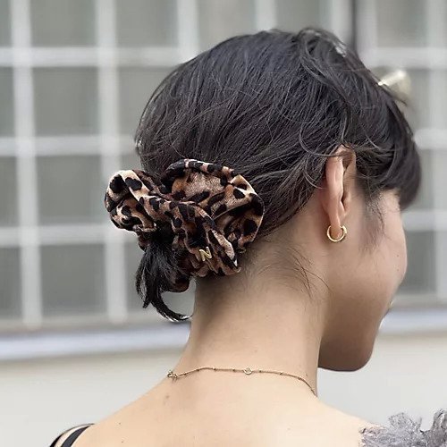 【ノーリーズ/NOLLEY'S】の【NOLLEYS GOODS】 ハートレオパード柄シュシュ インテリア・キッズ・メンズ・レディースファッション・服の通販 founy(ファニー) https://founy.com/ ファッション Fashion レディースファッション Fashion for Women シュシュ&ヘアアクセ/ヘアアレンジ Scrunchies & Hair Accessories おすすめ Recommended / Our Picks アクセサリー Fashion Accessories プレート Plate, Dish レオパード Leopard, Animal Print |ID: prp329100004609988 ipo3291000000035201813