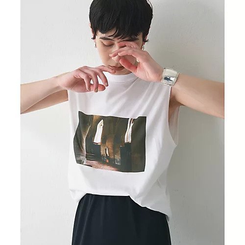 【ウィムガゼット/Whim Gazette】のフォトノースリーブTシャツ 人気、トレンドファッション・服の通販 founy(ファニー) 　ファッション　Fashion　レディースファッション　Fashion for Women　トップス・カットソー　Cut & Sew Tops　キャミソール&ノースリーブ　Camisoles & Sleeveless Tops　シャツ・ブラウス・オフィスカジュアル　Elegant Blouses & Button-Ups　ロングTシャツ・Tシャツ　Longline T-Shirts & Tees　2025年　2025　2025春夏・S/S　Spring/Summer 2025 SS25　おすすめ　Recommended / Our Picks　インナー　Innerwear　カーディガン　Cardigan, Knitwear　ジャケット　Jacket, Outerwear　ストレッチ　Stretch, Stretchy Fabric　ノースリーブ　Sleeveless, No-Sleeve　フロント　Front, Front Design　プリント　Print, Printed Pattern　ベーシック　Basic, Essential　ロング　Long, Long-Length　other-2|ID: prp329100004613275 ipo3291000000033021315