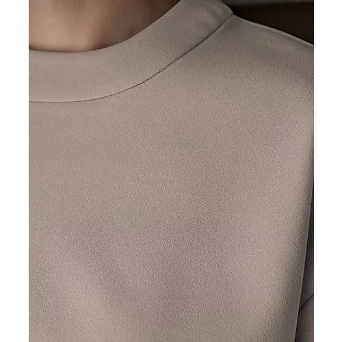 【スタイルデリ/STYLE DELI】の【匠ジョーゼット】Tシャツフォルムブラウス 人気、トレンドファッション・服の通販 founy(ファニー) 　ファッション　Fashion　レディースファッション　Fashion for Women　トップス・カットソー　Cut & Sew Tops　シャツ・ブラウス・オフィスカジュアル　Elegant Blouses & Button-Ups　ロングTシャツ・Tシャツ　Longline T-Shirts & Tees　インナー　Innerwear　軽量　Lightweight, Ultra Light　サロペット　Overalls, Salopette　ジャケット　Jacket, Outerwear　ジョーゼット　Georgette, Semi-Sheer Fabric　ストレッチ　Stretch, Stretchy Fabric　スリット　Slit, Slit Detail　セットアップ　Set-Up, Coordinated Outfit　長袖　Long Sleeve, Full Sleeve　フォルム　Silhouette, Form　ボーイズ　Boyish, Boy Style　ラウンド　Round, Round Neck　冬　Winter / This Winter　A/W・秋冬　Autumn/Winter　夏　Summer　エレガント 上品　Elegant　ビジネス 仕事 通勤　Business / Work / Commuting　other-3|ID: prp329100004613295 ipo3291000000033021462