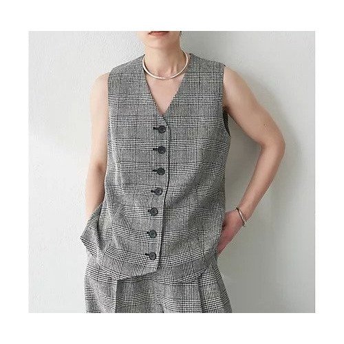 【ウィムガゼット/Whim Gazette】のノーカラーベスト インテリア・キッズ・メンズ・レディースファッション・服の通販 founy(ファニー) 　ファッション　Fashion　レディースファッション　Fashion for Women　アウター　Coat / Outerwear Collection　トップス・カットソー　Cut & Sew Tops　ベスト&ジレ / 重ね着スタイル　Vests & Gilets　クラシカル　Classical, Vintage-Inspired　コンパクト　Compact, Small Size　ショート　Short, Short Length　シルク　Silk, 100% Silk　スタイリッシュ　Stylish, Fashionable　セットアップ　Set-Up, Coordinated Outfit　チェック　Check, Plaid, Tartan　ドレープ　Drape, Draping Fabric　ネップ　Nepp, Slub Yarn　ベスト　Vest, Waistcoat　ベーシック　Basic, Essential　ボトム　Bottoms, Lower Wear　マニッシュ　Mannish, Boyish　ワイド　Wide, Wide Fit　おすすめ　Recommended / Our Picks　エレガント 上品　Elegant　2025年　2025　2025春夏・S/S　Spring/Summer 2025 SS25　グレー|ID: prp329100004613312 ipo3291000000033021576