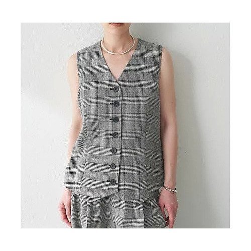 【ウィムガゼット/Whim Gazette】のノーカラーベスト 人気、トレンドファッション・服の通販 founy(ファニー) 　ファッション　Fashion　レディースファッション　Fashion for Women　アウター　Coat / Outerwear Collection　トップス・カットソー　Cut & Sew Tops　ベスト&ジレ / 重ね着スタイル　Vests & Gilets　クラシカル　Classical, Vintage-Inspired　コンパクト　Compact, Small Size　ショート　Short, Short Length　シルク　Silk, 100% Silk　スタイリッシュ　Stylish, Fashionable　セットアップ　Set-Up, Coordinated Outfit　チェック　Check, Plaid, Tartan　ドレープ　Drape, Draping Fabric　ネップ　Nepp, Slub Yarn　ベスト　Vest, Waistcoat　ベーシック　Basic, Essential　ボトム　Bottoms, Lower Wear　マニッシュ　Mannish, Boyish　ワイド　Wide, Wide Fit　おすすめ　Recommended / Our Picks　エレガント 上品　Elegant　2025年　2025　2025春夏・S/S　Spring/Summer 2025 SS25　other-2|ID: prp329100004613312 ipo3291000000033021578