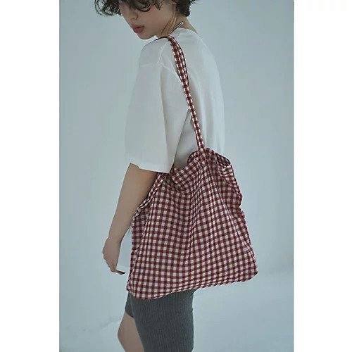 【マージュール/marjour】のGINGHAM CHECK MY BAG 人気、トレンドファッション・服の通販 founy(ファニー) 　ファッション　Fashion　レディースファッション　Fashion for Women　バッグ　Bags　ギンガム　Gingham, Gingham Fabric　コンパクト　Compact, Small Size　軽量　Lightweight, Ultra Light　ショルダー　Shoulder, Shoulder Strap　シンプル　Simple, Minimal　ジップ　Zip, Zipper　財布　Wallet, Purse　チェック　Check, Plaid, Tartan　ポケット　Pocket, Pocket Detail　マグネット　Magnet, Magnetic Closure　おすすめ　Recommended / Our Picks　other-3|ID: prp329100004613349 ipo3291000000033021833