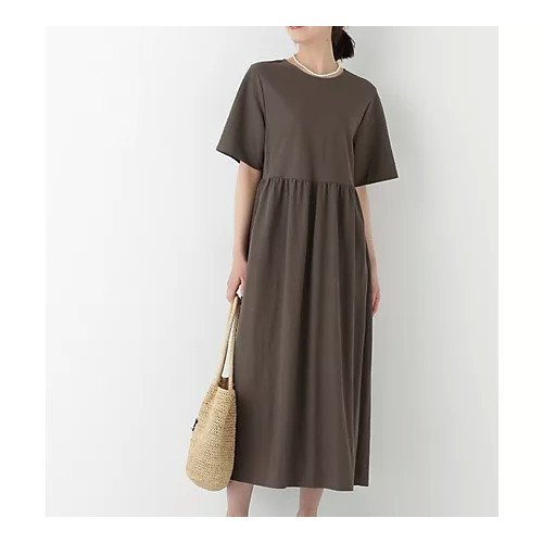 【ヒューマンウーマン/HUMAN WOMAN】のRNスムースギャザーAラインワンピース インテリア・キッズ・メンズ・レディースファッション・服の通販 founy(ファニー) https://founy.com/ ファッション Fashion レディースファッション Fashion for Women ワンピース Dresses Aラインワンピース・フレアシルエット A-Line Dresses / Flared Silhouette Dresses おすすめ Recommended / Our Picks アクセサリー Fashion Accessories カーディガン Cardigan, Knitwear スタンダード Standard, Basic ストレッチ Stretch, Stretchy Fabric エレガント 上品 Elegant 夏 Summer |ID: prp329100004614027 ipo3291000000033034883