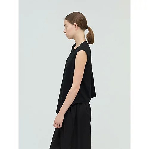 【ミズイロ インド/mizuiro ind】のクルーネックアシンメトリープルオーバー 人気、トレンドファッション・服の通販 founy(ファニー) 　ファッション　Fashion　レディースファッション　Fashion for Women　トップス・カットソー　Cut & Sew Tops　カジュアルプルオーバー・ニットトップス　Pullovers & Knit Tops / Casual Pullovers　おすすめ　Recommended / Our Picks　アシンメトリー　Asymmetrical Style　カットソー　Cut and Sewn Top　シンプル　Simple, Minimal　ノースリーブ　Sleeveless, No-Sleeve　人気　Popular, Best Seller　夏　Summer　other-3|ID: prp329100004614960 ipo3291000000033047823