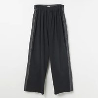 【アンスクリア/INSCRIRE】のHybride Sweat Denim Pants 人気、トレンドファッション・服の通販 founy(ファニー) ファッション Fashion レディースファッション Fashion for Women パンツ Pants & Trousers デニムパンツ・ジーンズ・美脚デニム Denim Jeans & Pants ギャザー Gathered, Ruffled スウェット / スエット Sweatshirt, Sweatwear デニム Denim, Jeans Material ドッキング Docking, Mixed Material ベーシック Basic, Essential ミックス Mix, Mixed Style 洗える Machine Washable |ID:prp329100004616035