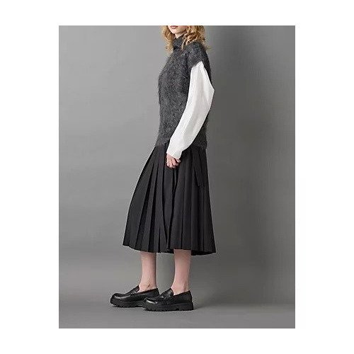 【ブラミンク/BLAMINK】のカシミヤファー7Gタートルベスト 人気、トレンドファッション・服の通販 founy(ファニー) 　ファッション　Fashion　レディースファッション　Fashion for Women　アウター　Coat / Outerwear Collection　トップス・カットソー　Cut & Sew Tops　ベスト&ジレ / 重ね着スタイル　Vests & Gilets　2025年　2025　2025-2026秋冬・A/W　Autumn/Winter 2025–26 AW25–26　スリット　Slit, Slit Detail　タートル　Turtleneck, Turtle Collar　フォルム　Silhouette, Form　ベスト　Vest, Waistcoat　ボックス　Boxy, Box Shape　マニッシュ　Mannish, Boyish　リュクス　Luxury, Elegant, High-End, Chic　other-3|ID: prp329100004619194 ipo3291000000033124728