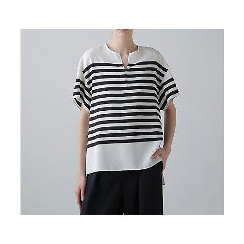 【アドーア/ADORE】のボーダープリントブラウス 人気、トレンドファッション・服の通販 founy(ファニー) 　ファッション　Fashion　レディースファッション　Fashion for Women　トップス・カットソー　Cut & Sew Tops　シャツ・ブラウス・オフィスカジュアル　Elegant Blouses & Button-Ups　おすすめ　Recommended / Our Picks　シルク　Silk, 100% Silk　ジョーゼット　Georgette, Semi-Sheer Fabric　スタンダード　Standard, Basic　ハンド　Hand, Handmade　フィット　Fit, Slim Fit　プリント　Print, Printed Pattern　ボーダー　Border, Stripe　モチーフ　Motif, Design Theme　ルーズ　Loose, Oversized　エレガント 上品　Elegant　夏　Summer　春　Spring　S/S・春夏　SS, Spring/Summer, Warm Season　other-2|ID: prp329100004620183 ipo3291000000033138065
