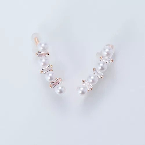 【フィービィー/phoebe】の2wayパールブリンクピアス&イヤリング 人気、トレンドファッション・服の通販 founy(ファニー) 　ファッション　Fashion　レディースファッション　Fashion for Women　ジュエリー　Jewelry　ファッションリング　Fashion Rings　イヤリング・フープ・ドロップタイプ　Hoop, Drop & Clip Earrings　イヤリング　Earrings　イヤーカフ　Ear Cuffs　クラシック　Classic, Timeless Style　パール　Pearl, Pearl Accent　フェミニン　Feminine, Girly　モダン　Modern, Contemporary　モチーフ　Motif, Design Theme　 other-1|ID: prp329100004620251 ipo3291000000033138590