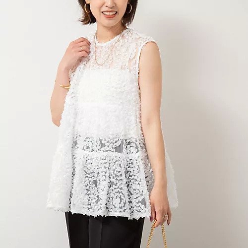 【ノーリーズ/NOLLEY'S】のフラワーチュールティアードブラウス インテリア・キッズ・メンズ・レディースファッション・服の通販 founy(ファニー) 　ファッション　Fashion　レディースファッション　Fashion for Women　トップス・カットソー　Cut & Sew Tops　シャツ・ブラウス・オフィスカジュアル　Elegant Blouses & Button-Ups　2025年　2025　2025-2026秋冬・A/W　Autumn/Winter 2025–26 AW25–26　デニム　Denim, Jeans Material　ボトム　Bottoms, Lower Wear　リボン　Ribbon, Bow　ホワイト|ID: prp329100004621178 ipo3291000000033155057