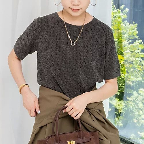 【リエミラー/Rie Miller】の《手洗い可能》《アンサンブル対応》モールヤーンミニケーブルプルオーバーニット インテリア・キッズ・メンズ・レディースファッション・服の通販 founy(ファニー) https://founy.com/ ファッション Fashion レディースファッション Fashion for Women トップス・カットソー Cut & Sew Tops ニット Knit Tops & Sweaters アンサンブルニット Knit Ensembles & Twin Sets カジュアルプルオーバー・ニットトップス Pullovers & Knit Tops / Casual Pullovers 2025年 2025 2025-2026秋冬・A/W Autumn/Winter 2025–26 AW25–26 アンサンブル Ensemble Set カーディガン Cardigan, Knitwear トレンド Trend, Trending Now ベーシック Basic, Essential 夏 Summer |ID: prp329100004621190 ipo3291000000033155162