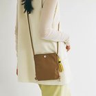 【トプカピ/TOPKAPI】の【Breath TOPKAPI】コードチャーム付き ミニショルダーバッグ / サコッシュ キャメル|ID: prp329100004621319 ipo3291000000033156077