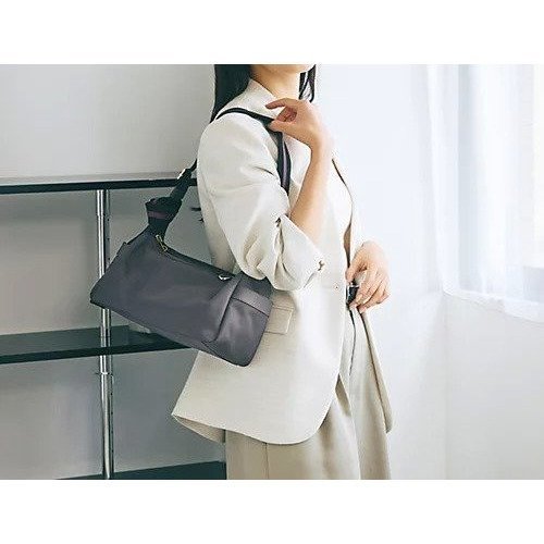 【トプカピ/TOPKAPI】の【TREASURE TOPKAPI】ナイロン ストライプ ベルト ショルダー バッグ 人気、トレンドファッション・服の通販 founy(ファニー) 　ファッション　Fashion　レディースファッション　Fashion for Women　バッグ　Bags　ベルト&ウエストマーク　Belts & Waist Accessories　ショルダー　Shoulder, Shoulder Strap　ストライプ　Stripe, Striped Pattern　フォルム　Silhouette, Form　エレガント 上品　Elegant　財布　Wallet, Purse　other-2|ID: prp329100004621326 ipo3291000000033156128