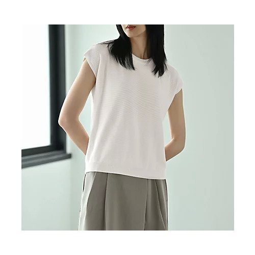 【スタイルデリ/STYLE DELI】の【BLK001】待望の羽織り用インナーサマーニット インテリア・キッズ・メンズ・レディースファッション・服の通販 founy(ファニー) 　ファッション　Fashion　レディースファッション　Fashion for Women　トップス・カットソー　Cut & Sew Tops　ニット　Knit Tops & Sweaters　インナー　Innerwear　春　Spring　秋　Autumn　カーディガン　Cardigan, Knitwear　サマー　Summer, Summer Style　シンプル　Simple, Minimal　ジャケット　Jacket, Outerwear　スリット　Slit, Slit Detail　デコルテ　Décolleté, Neckline　なめらか　Smooth, Silky Texture　ノースリーブ　Sleeveless, No-Sleeve　フィット　Fit, Slim Fit　半袖　Short Sleeve, Half Sleeve　羽織　Haori, Light Jacket　リアル　Real, Realistic　おすすめ　Recommended / Our Picks　夏　Summer　旅行　Travel　エレガント 上品　Elegant　ビジネス 仕事 通勤　Business / Work / Commuting　アイボリー|ID: prp329100004621419 ipo3291000000033157124