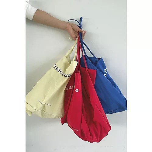 【マージュール/marjour】のBIG NYLON TOTE BAG 人気、トレンドファッション・服の通販 founy(ファニー) 　ファッション　Fashion　レディースファッション　Fashion for Women　バッグ　Bags　イエロー　Yellow　コンパクト　Compact, Small Size　ショルダー　Shoulder, Shoulder Strap　財布　Wallet, Purse　ダメージ　Distressed, Destroyed　プリント　Print, Printed Pattern　ポケット　Pocket, Pocket Detail　マグネット　Magnet, Magnetic Closure　おすすめ　Recommended / Our Picks　other-2|ID: prp329100004623502 ipo3291000000033193958
